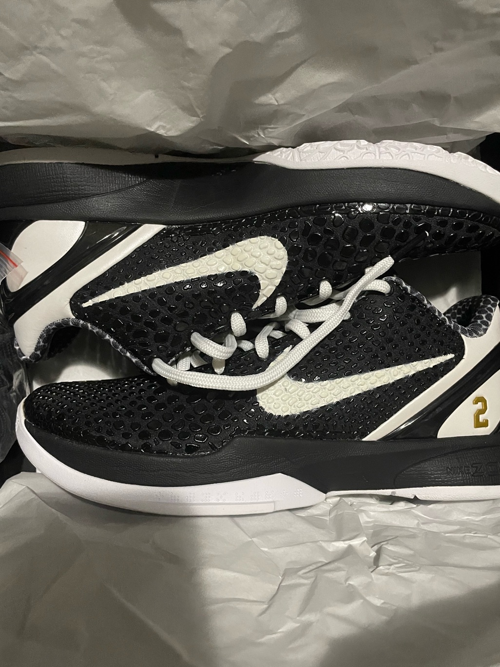 Kobe Vi Protro Kobe Vi Protro